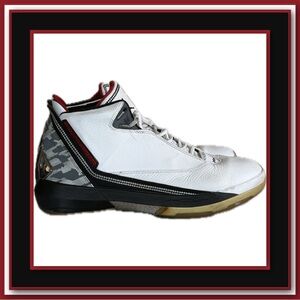 Nike Air Jordan XX2 (22) OG – White Varsity Red/Black
Men’s Size 12